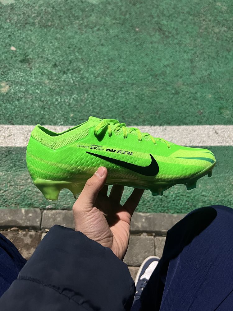 Бутсы Nike Mercurial Vapor 15
