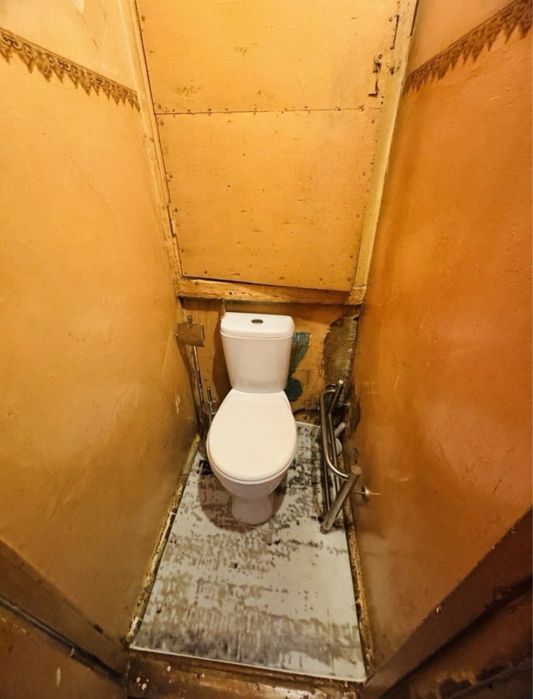 х Чиланзар 10 квартал 1в2/4/4,Орт.Кохунур,Метро 3 остоновка,Продается