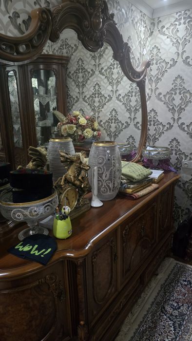 Мебель китай в хорошом состоянии