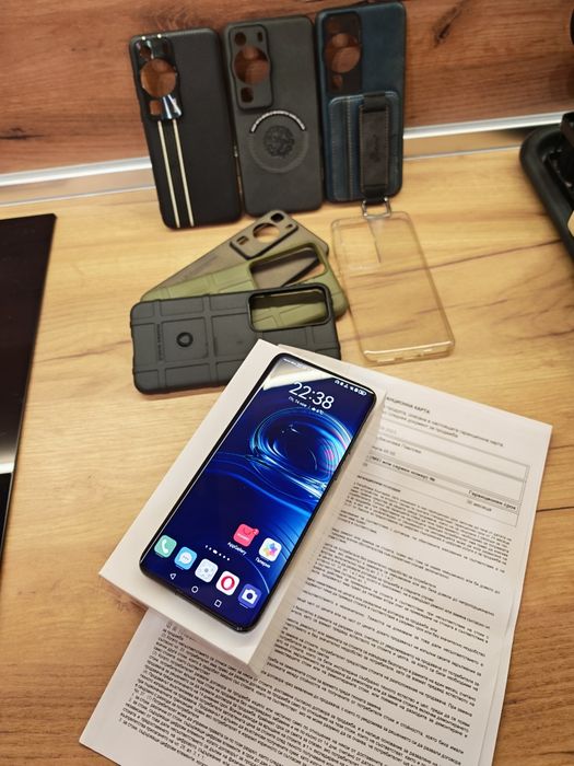 Продавам Huawei P60 Pro.В Гаранция КАТО НОВ