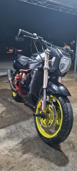 Kawasaki zxr 750