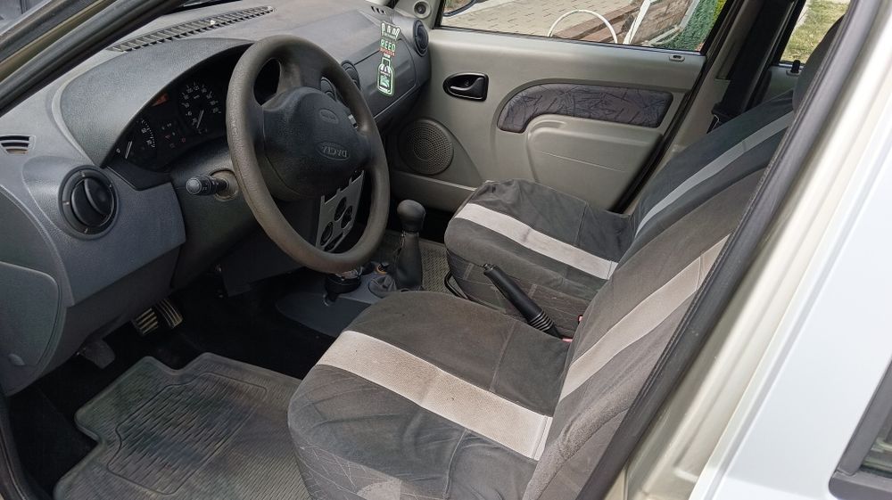 Dacia Logan , 1.4 benzina, 2005