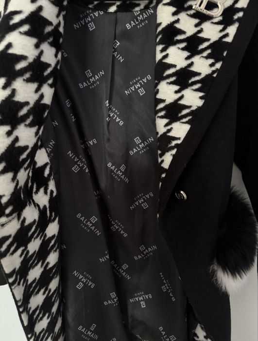Палто  Balmain.
