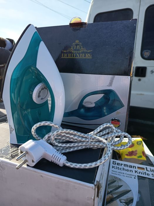 Vând fier de calcat