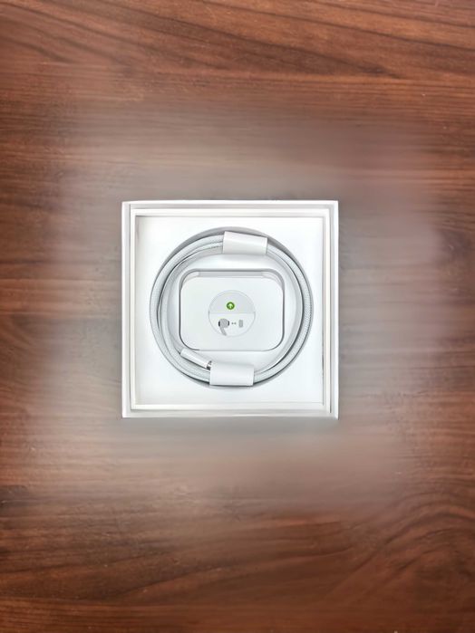 Слушалки Apple AirPods Pro 2 USB-C MagSafe НОВИ, 12м гаранция iStyle