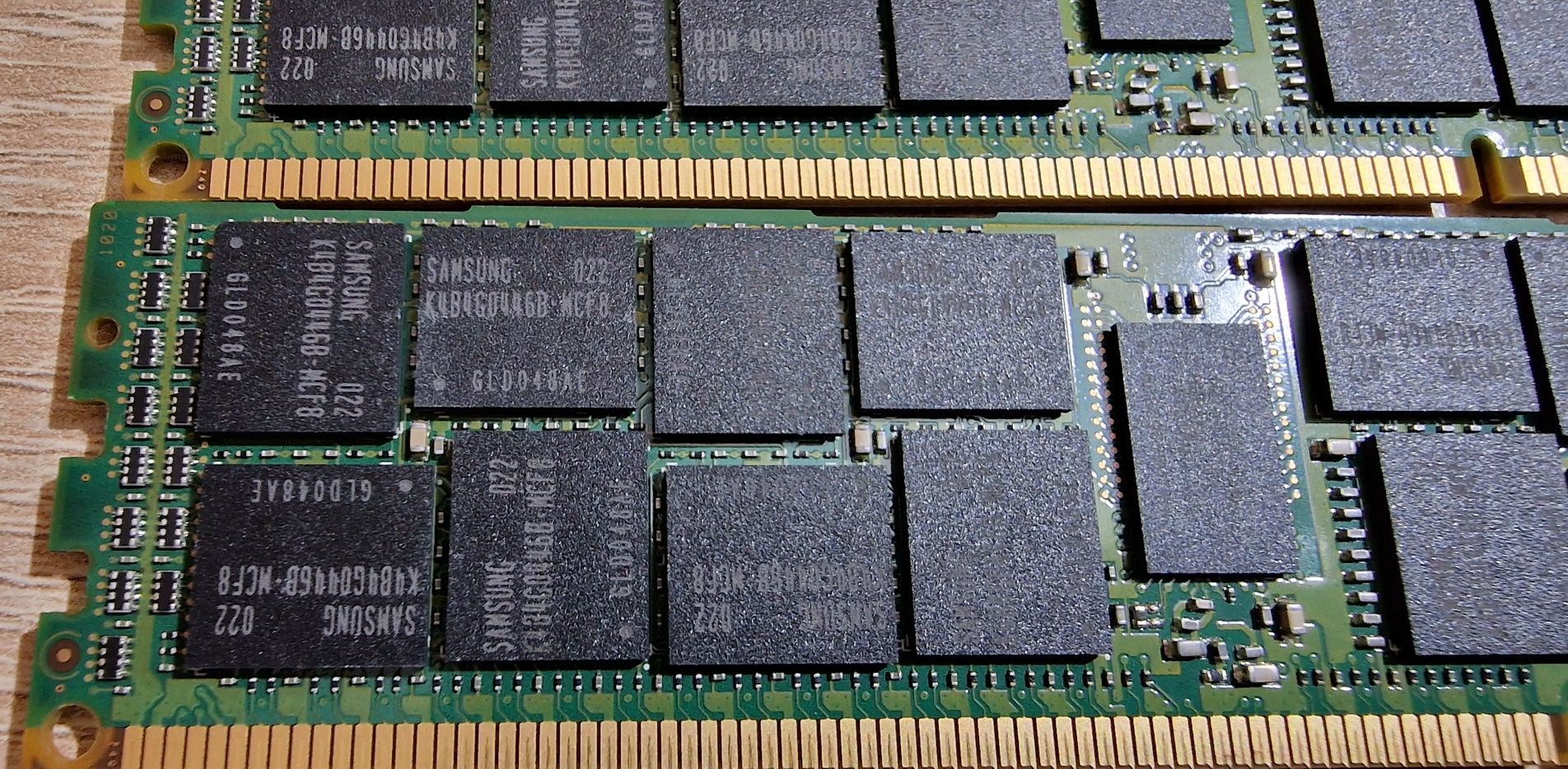 SAMSUNG RAM 64 GB DDR3 ECC - 4x16GB 4RX4 PC3 - 8500R