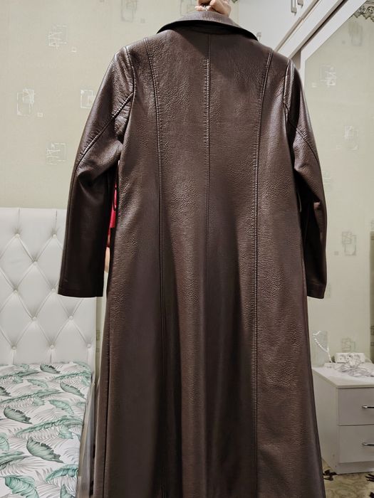 Продаётся плащь эко кожа