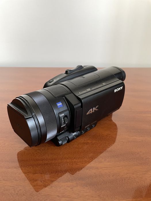 Sony FDR-AX700 4K