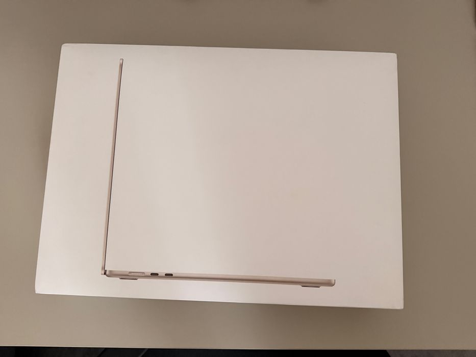 Macbook Air 15inch M4 16gb 512GB