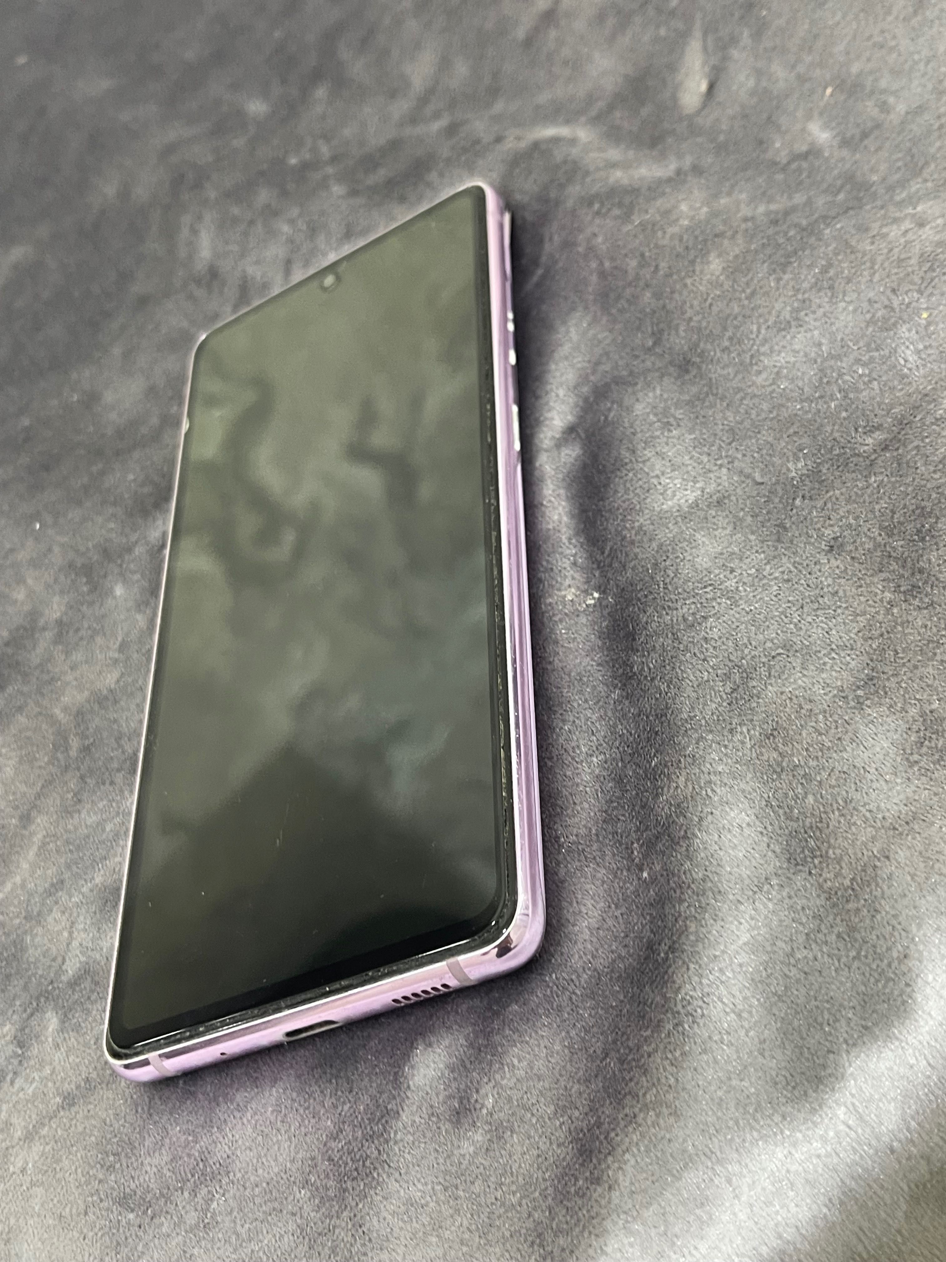 Samsung s20 fe ideal