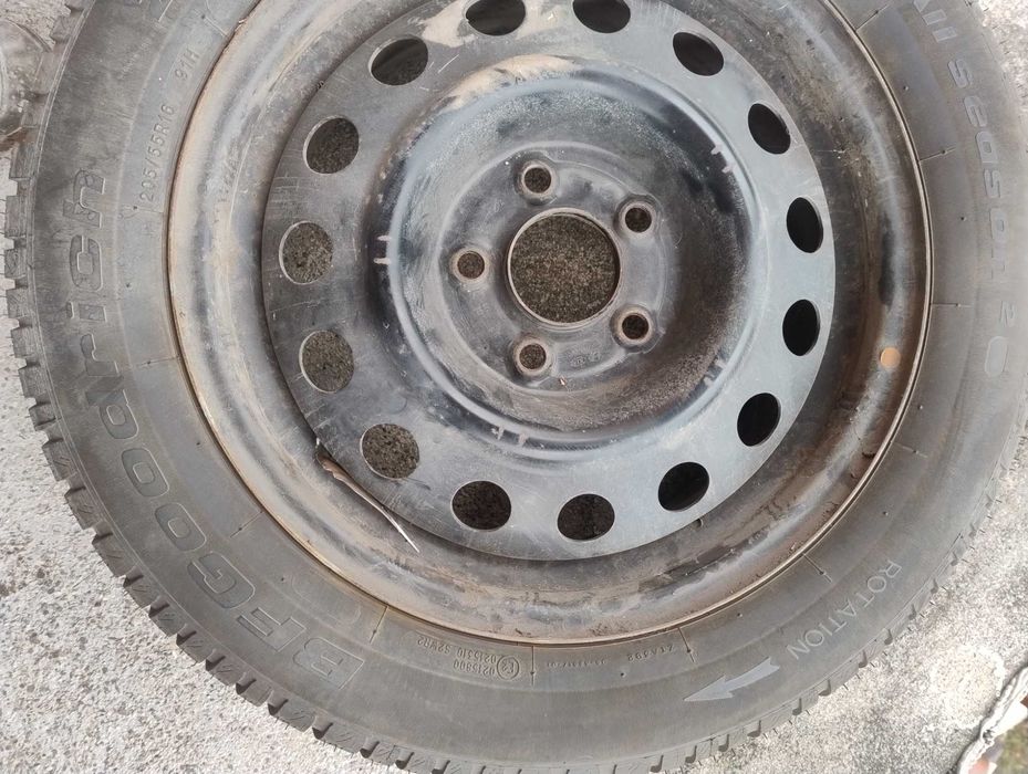 Гуми Кия сеед 205/55/16