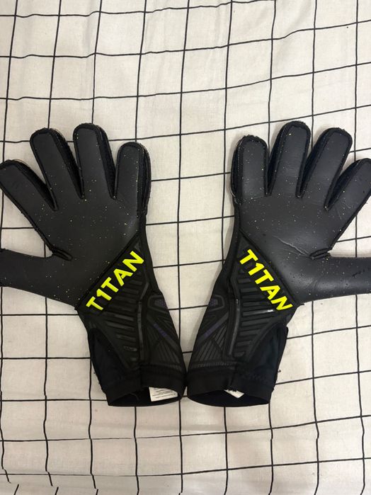 Mănuși portar profesionale t1tan