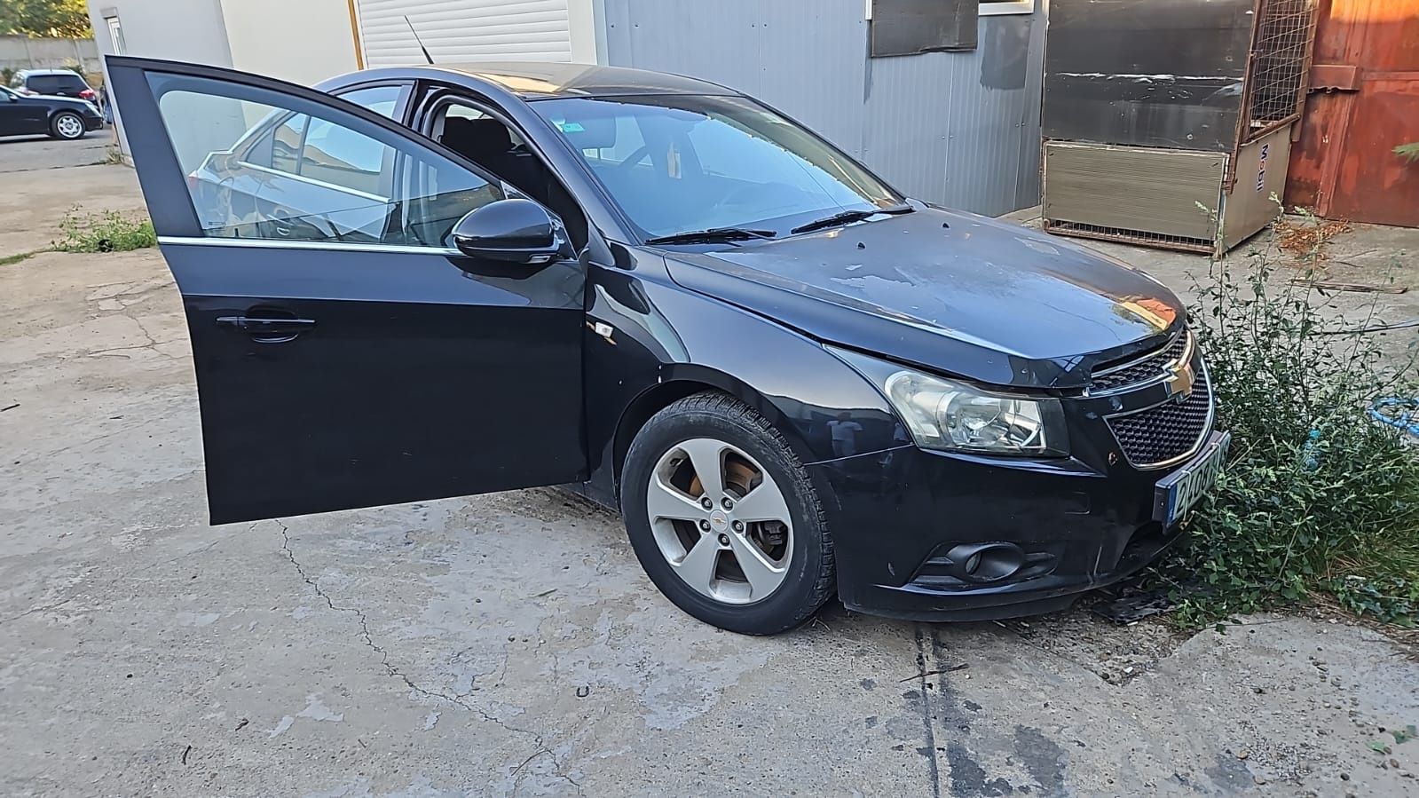 dezmembrez chevrolet cruze 2.0 automat