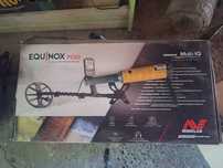 Vand detector de metale Minelab 700