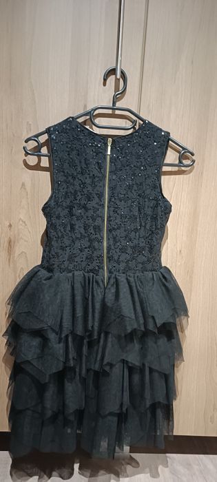 Страхотна рокля с пайети