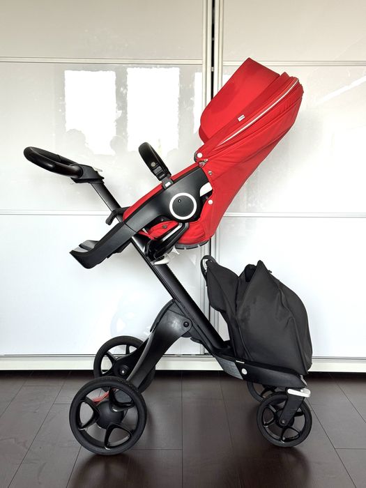 Cărucior Stokke V6 2 în 1 – Roșu (landou + parte sport)