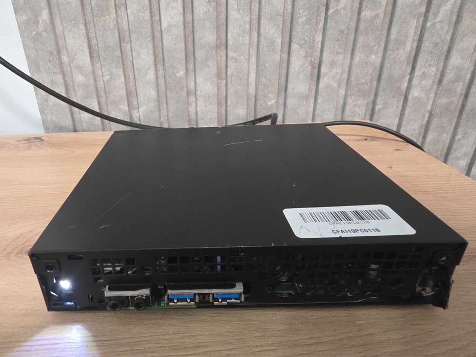 Мини компютър Dell  D10U i5-8500T 2.10GHz 8GB RAM 120GB SSD