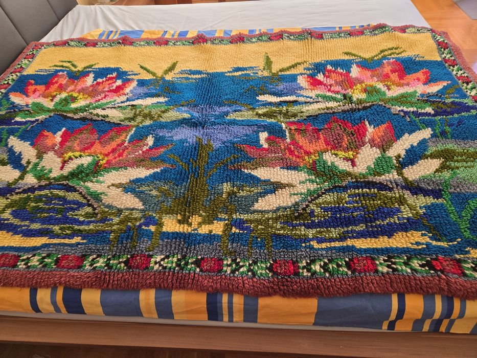 Продавам вълнени китеници