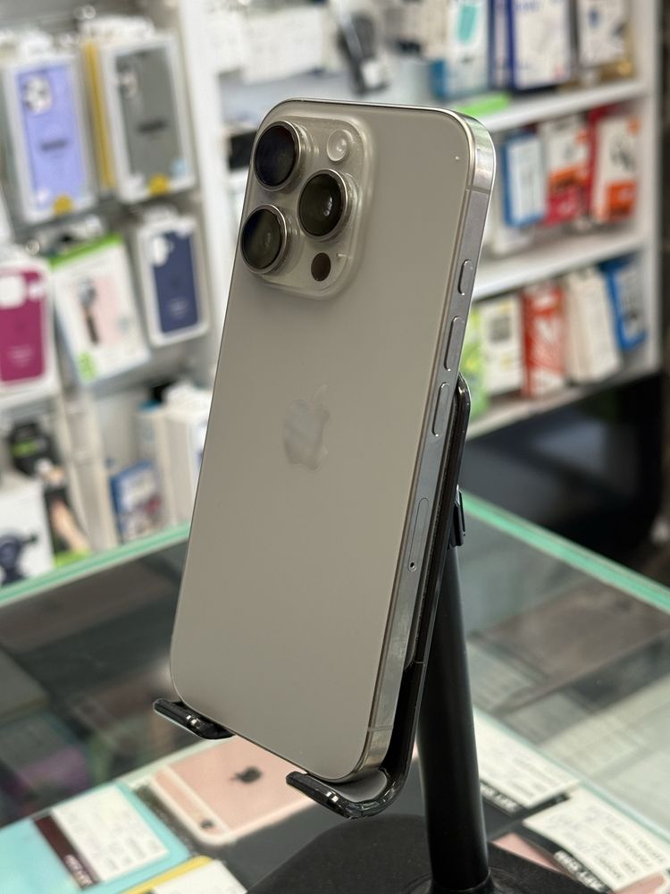 Apple iPhone 16 Pro 256GB Natural Titanium