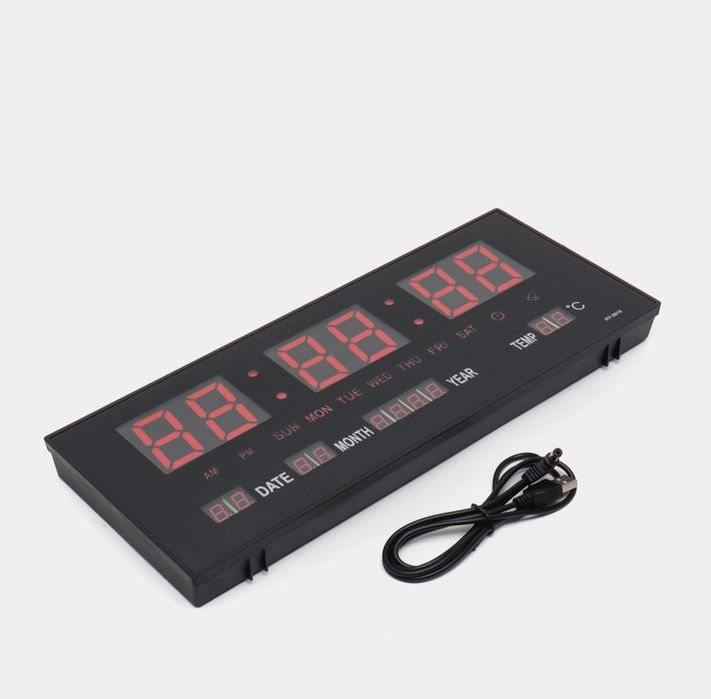 Электронные часы. 36 × 17 Elektron soatlar . Led soat kalendarli