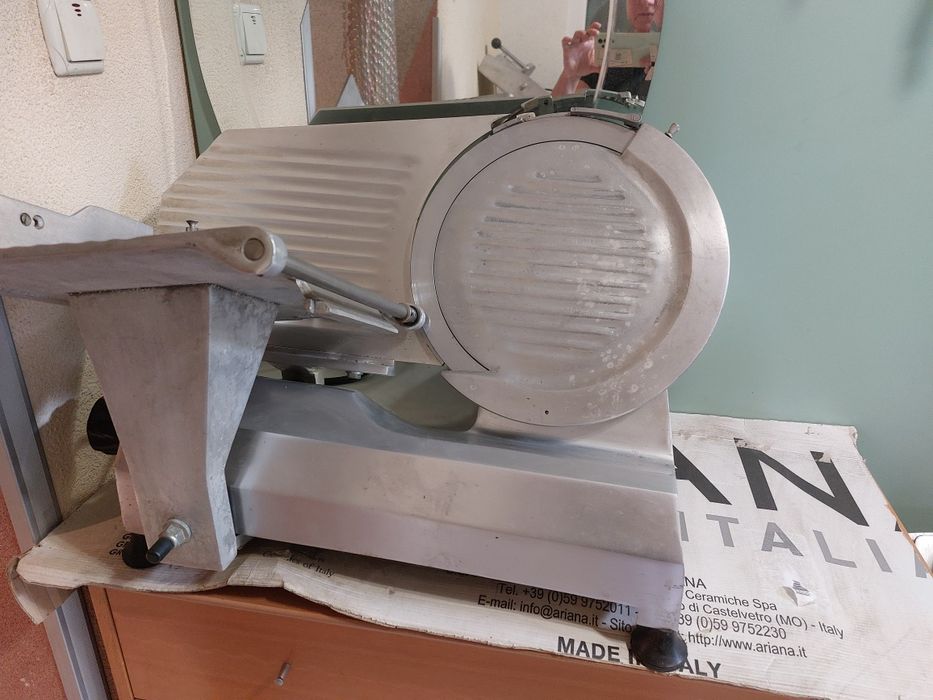 Колбасорезачки работещи и за части