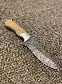 Ловен нож ръчно кован