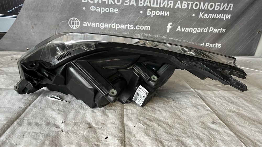 Десен фар Opel Astra H 2004-2010