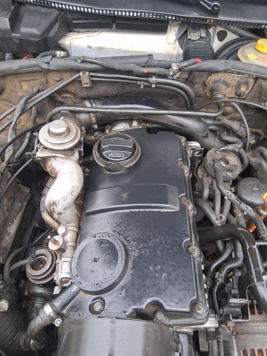 Vând Passat B5 funcțional,sau de dezmebrat. Nu are itp