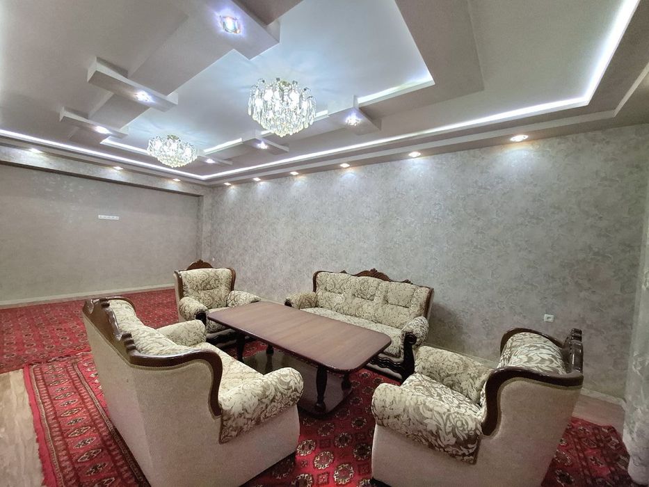 Сдается 3х комнатная 120кв Рудакий