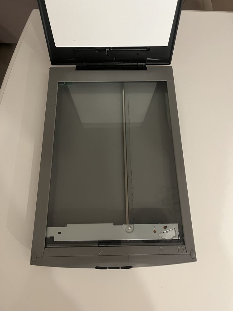Скенер Canon CanoScan Lide 25