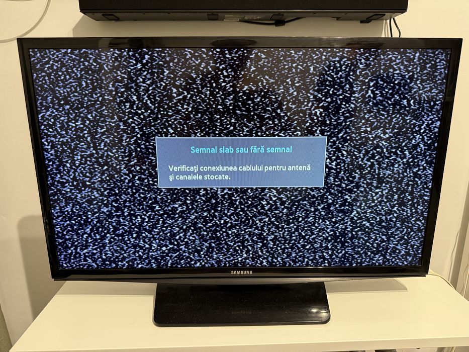 Televizor Samsung diagonala 70 cm