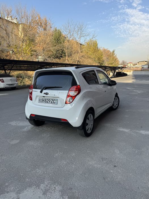 Spark Avtomat srochna sotiladi