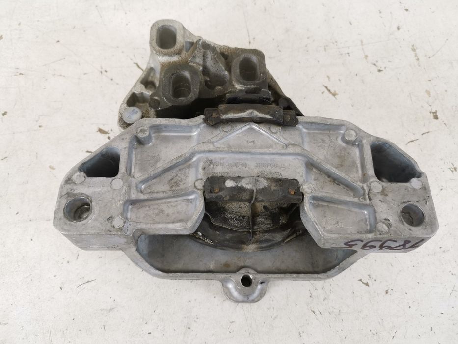 Тампон Мотор Мерцедес-Бенц / Mercedes-Benz A-Class W177/V177 Оригинале