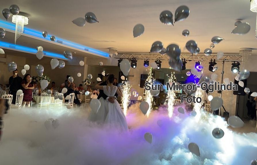 Artificii pe cer, Artificii colorate cununie, gender, Baloane explozi