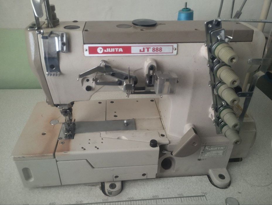 Juita rashma tikuv mashinasi