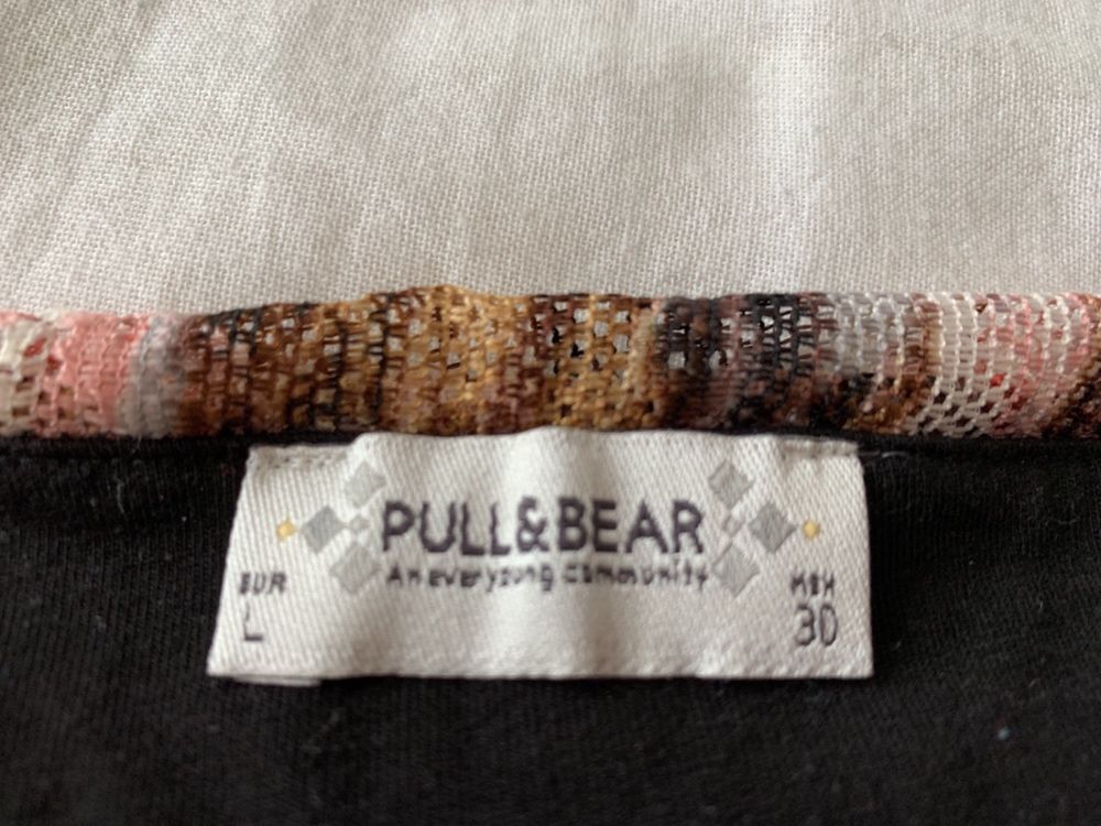 Fusta dantela Pull&Bear