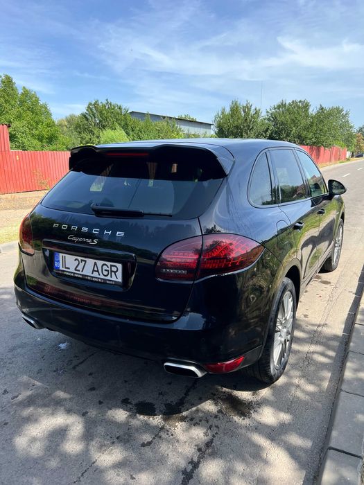 Porsche Cayenne S Diesel 4x4  Decembrie 2013  281 CP 4134 cm3