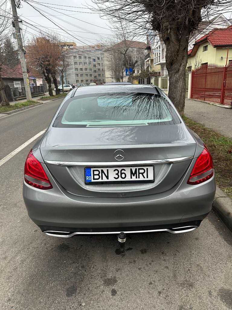 Mercedes-Benz C220 Bluetech Avantgarde an 2014