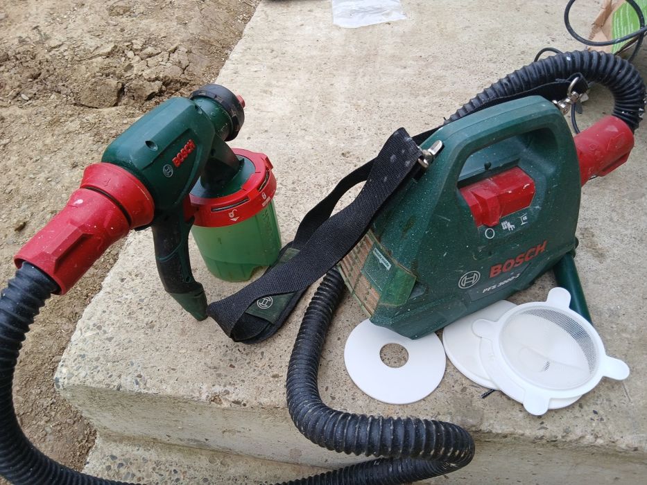 Vând pistol de vopsit boch