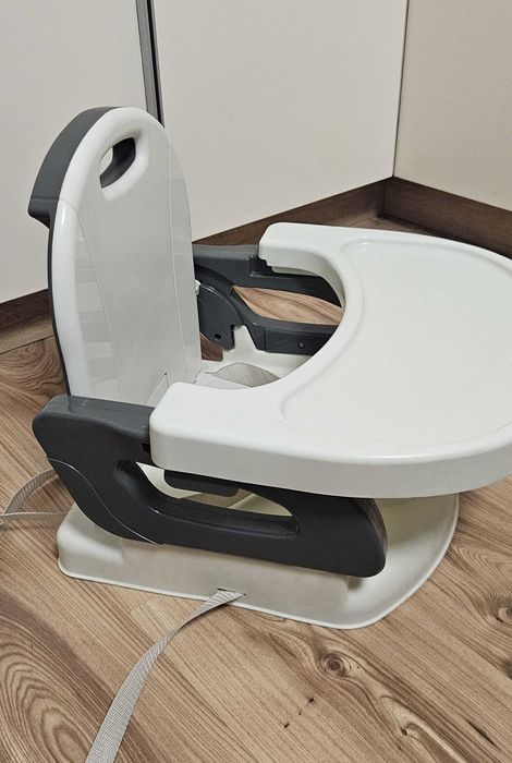 Преносимо сгъваемо столче за хранене