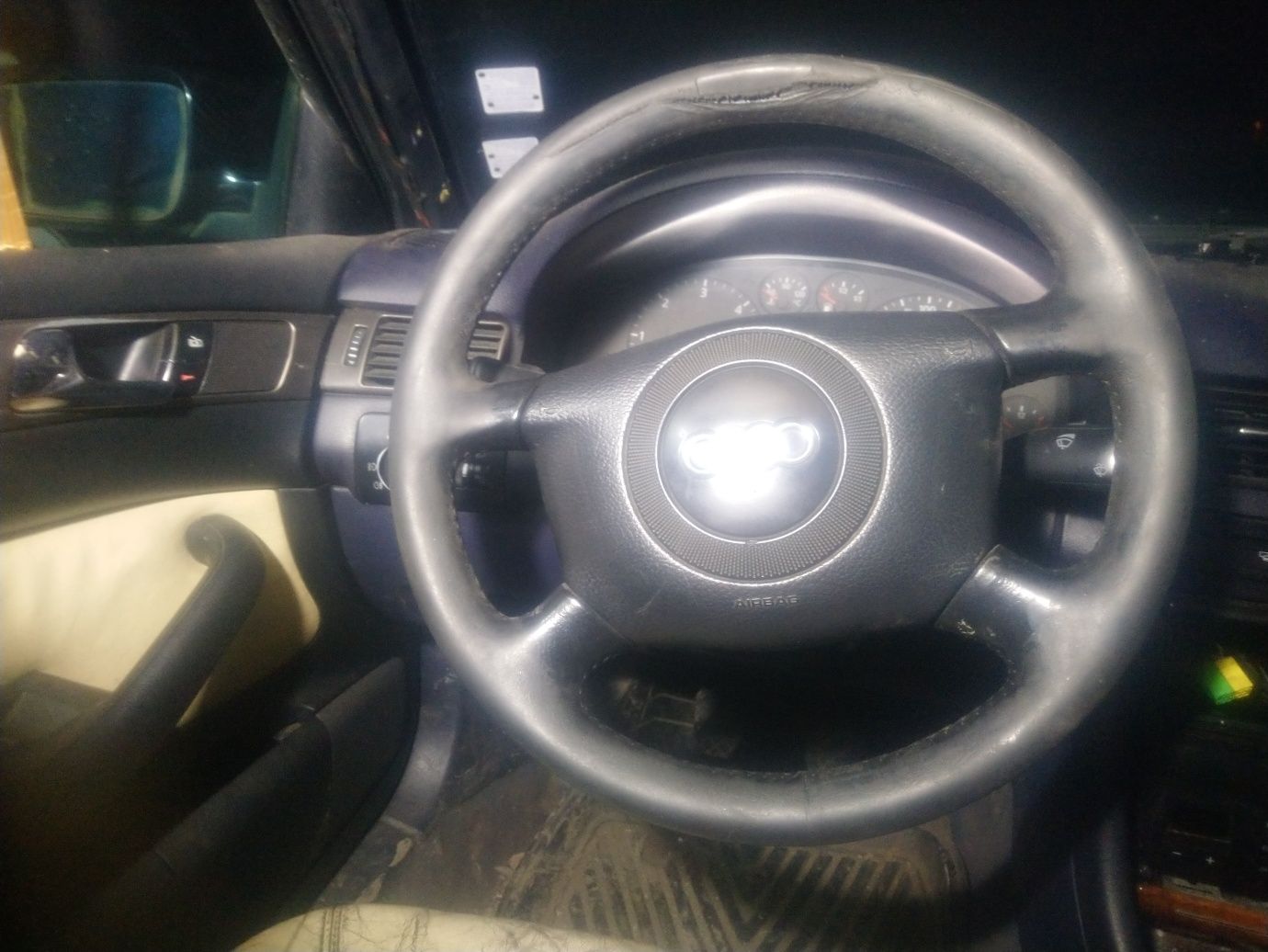 Audi A6 C5 на части