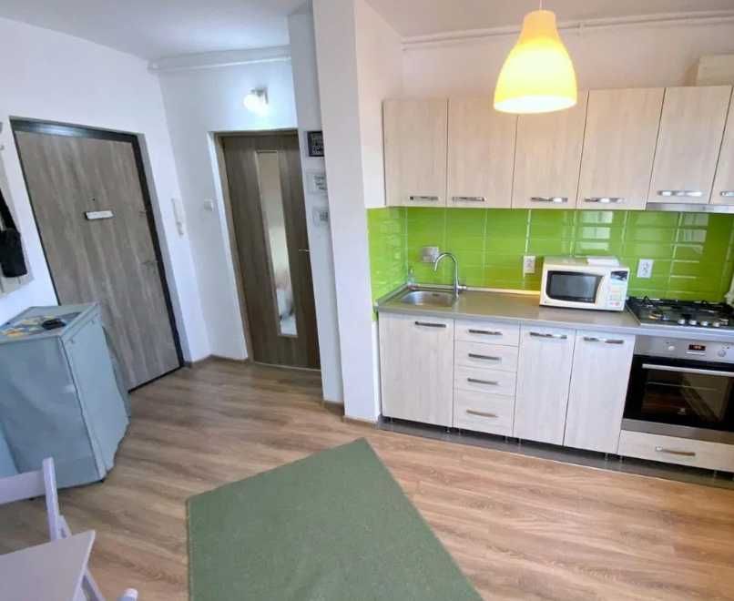 Дава се под наем Двустаен апартамент в Пловдив, Център - 64 кв.м за 290.7 € - Снимка #2