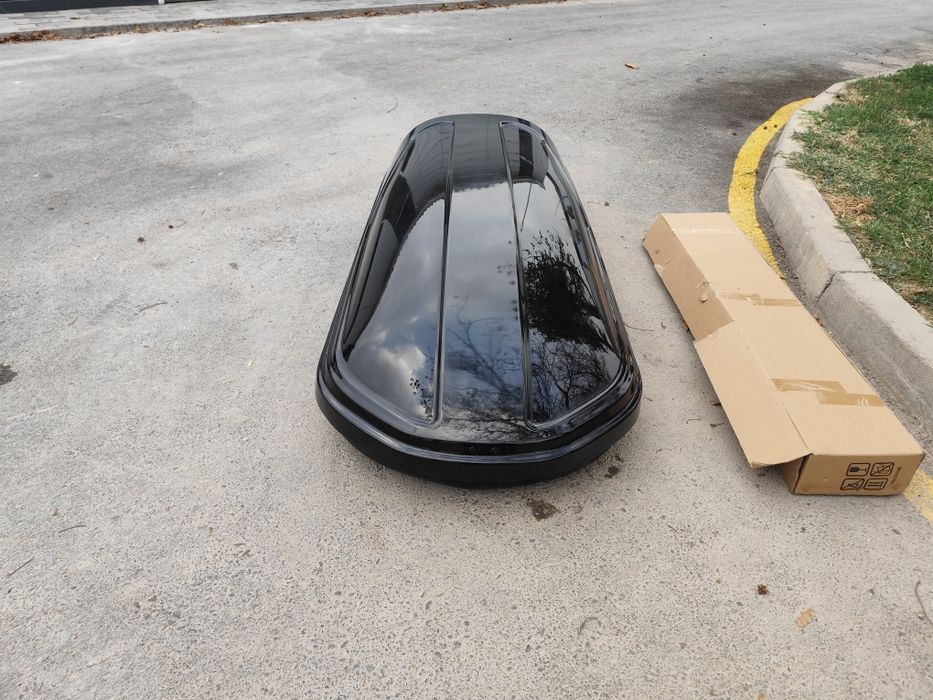 Автобокс на крышу автомобиля