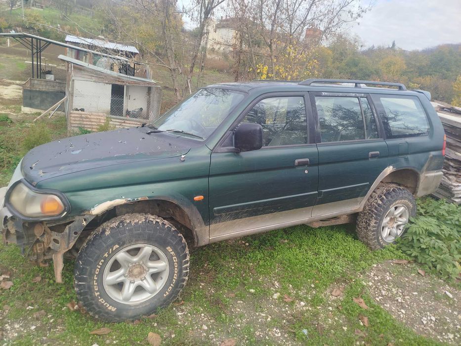 Pajero sport 3.0 177 коня ръчка