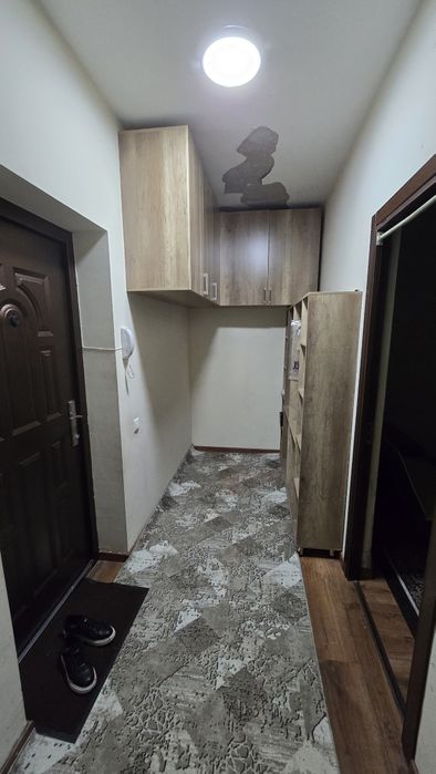 Arenda choshtepa 1 xona sharoitlari bilan OILAGA