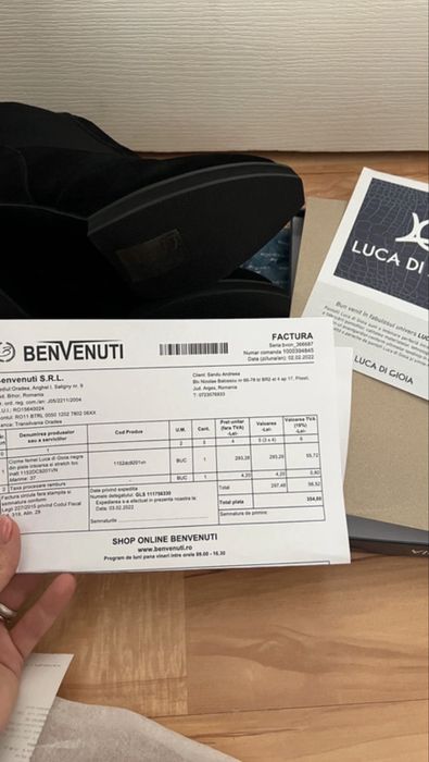 Cizme noi,  lungi, marimea  37 din piele intoarsa