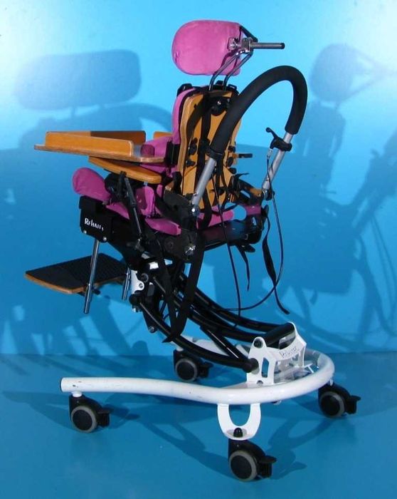 Scaun pozitionare pentru copii cu handicap, cu roti - Rehatec