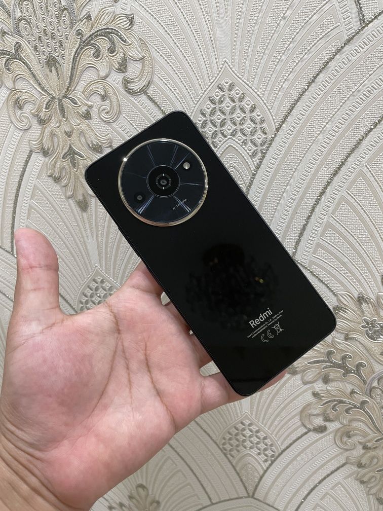 Redmi A3X Ideal holatda 64gb Kamplekt
