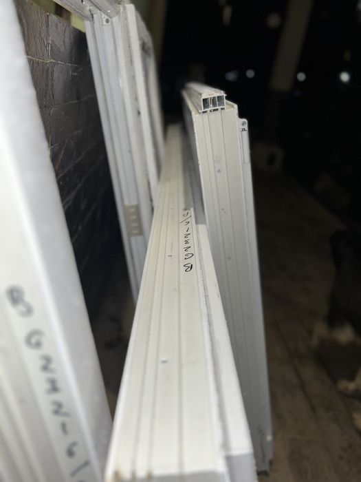 Vand geamuri de termopan noi