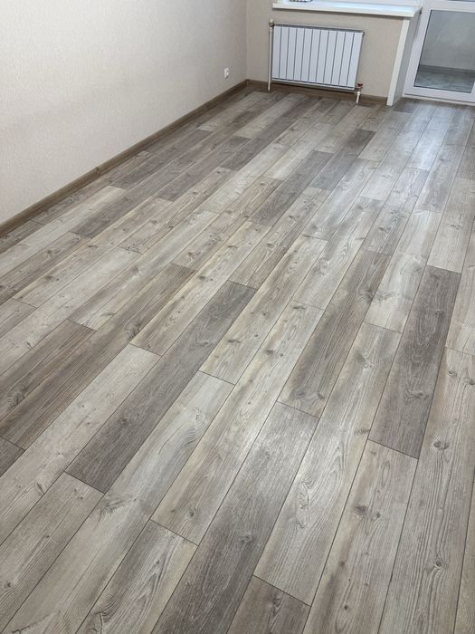 Продам ламинат б/у самовывоз 55 кв.м